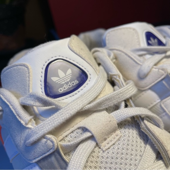 Adidas Yung 96 Size 11 pre owned. - Picture 6 of 10